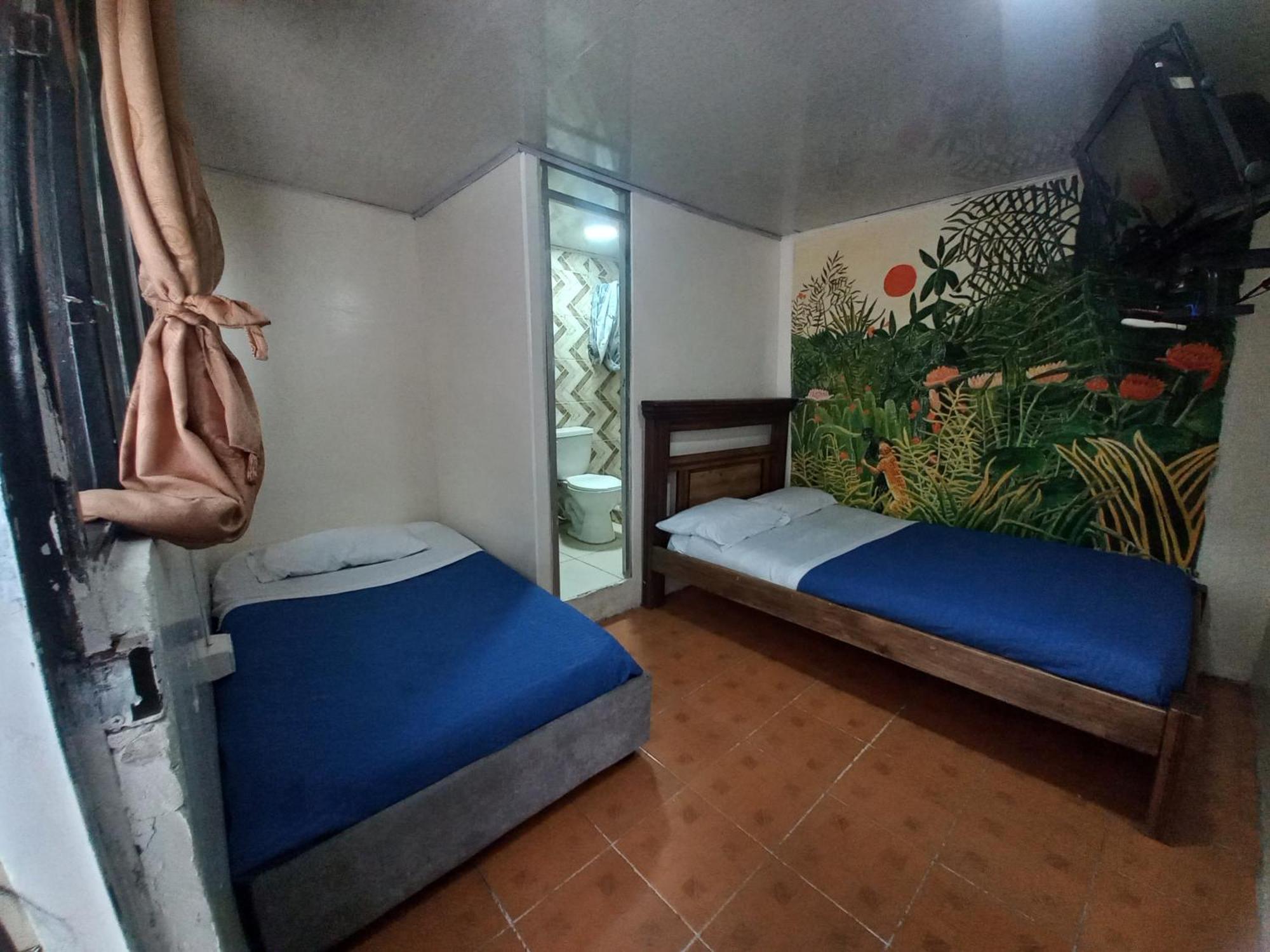 H C De Quevedo Hotel
