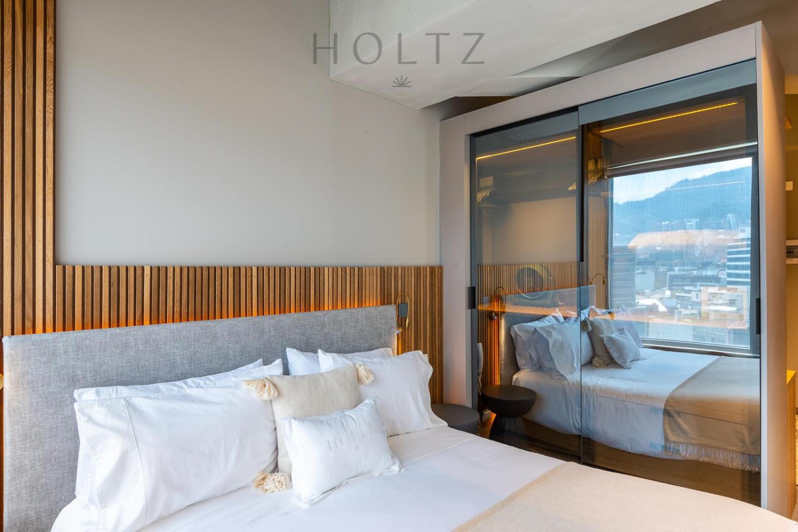 Holtz Luxury Unique Mine Bogotá
