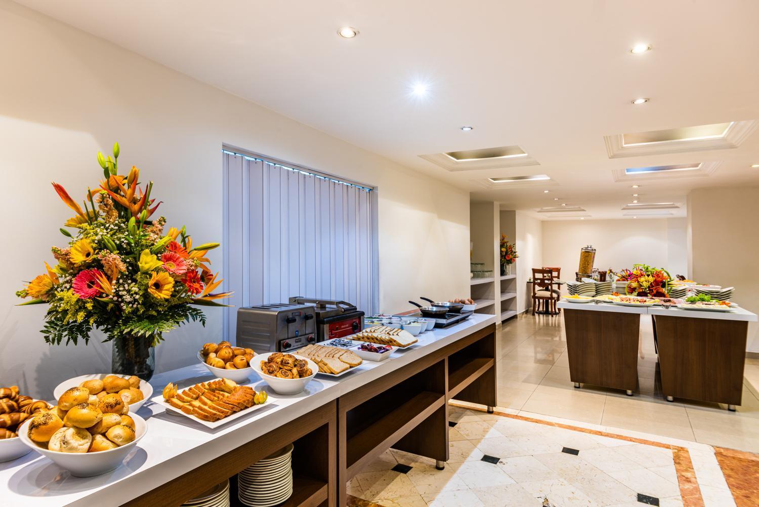 Andes Plaza Hotel