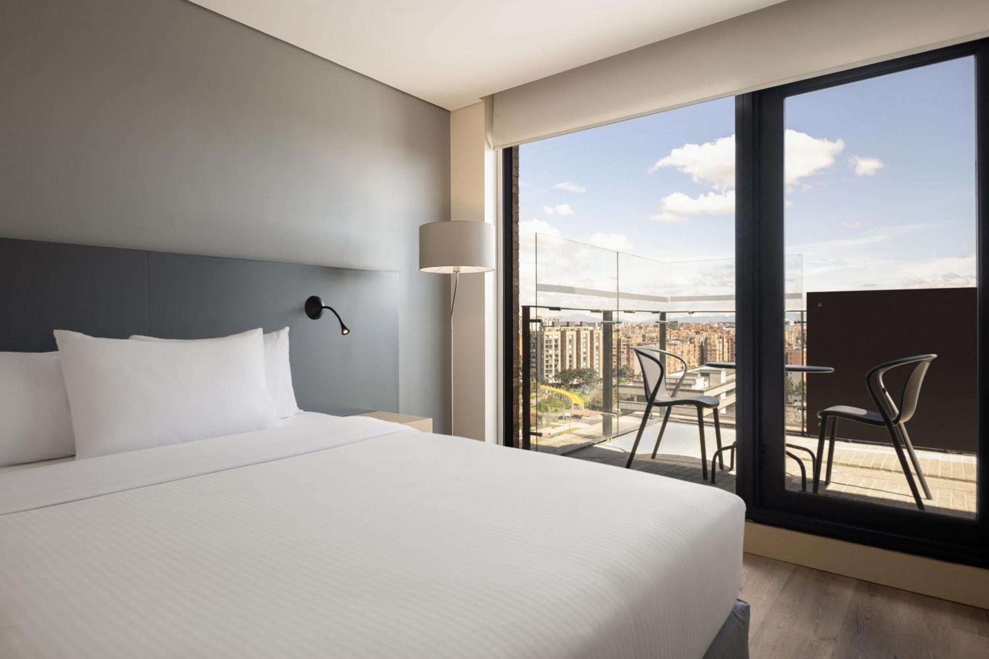 Tryp By Wyndham Embajada 4* Bogotá