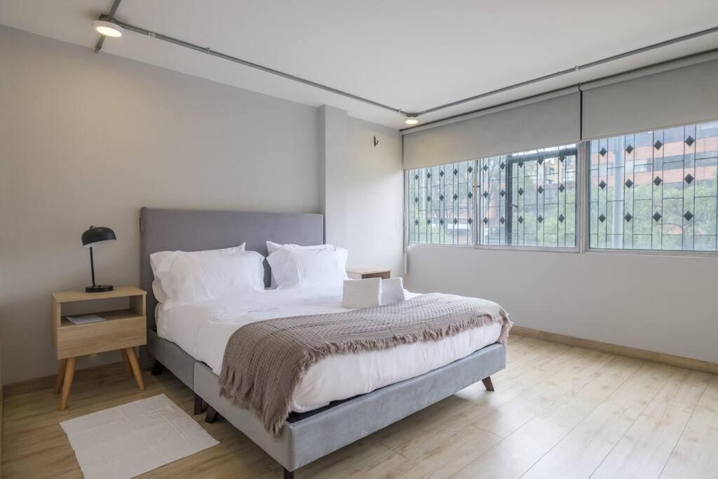 Amazing 3 Bedroom In Zona Rosa Apartamento *