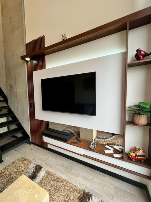 Apartamento Acogedor Cerca Al Parque El Virrey