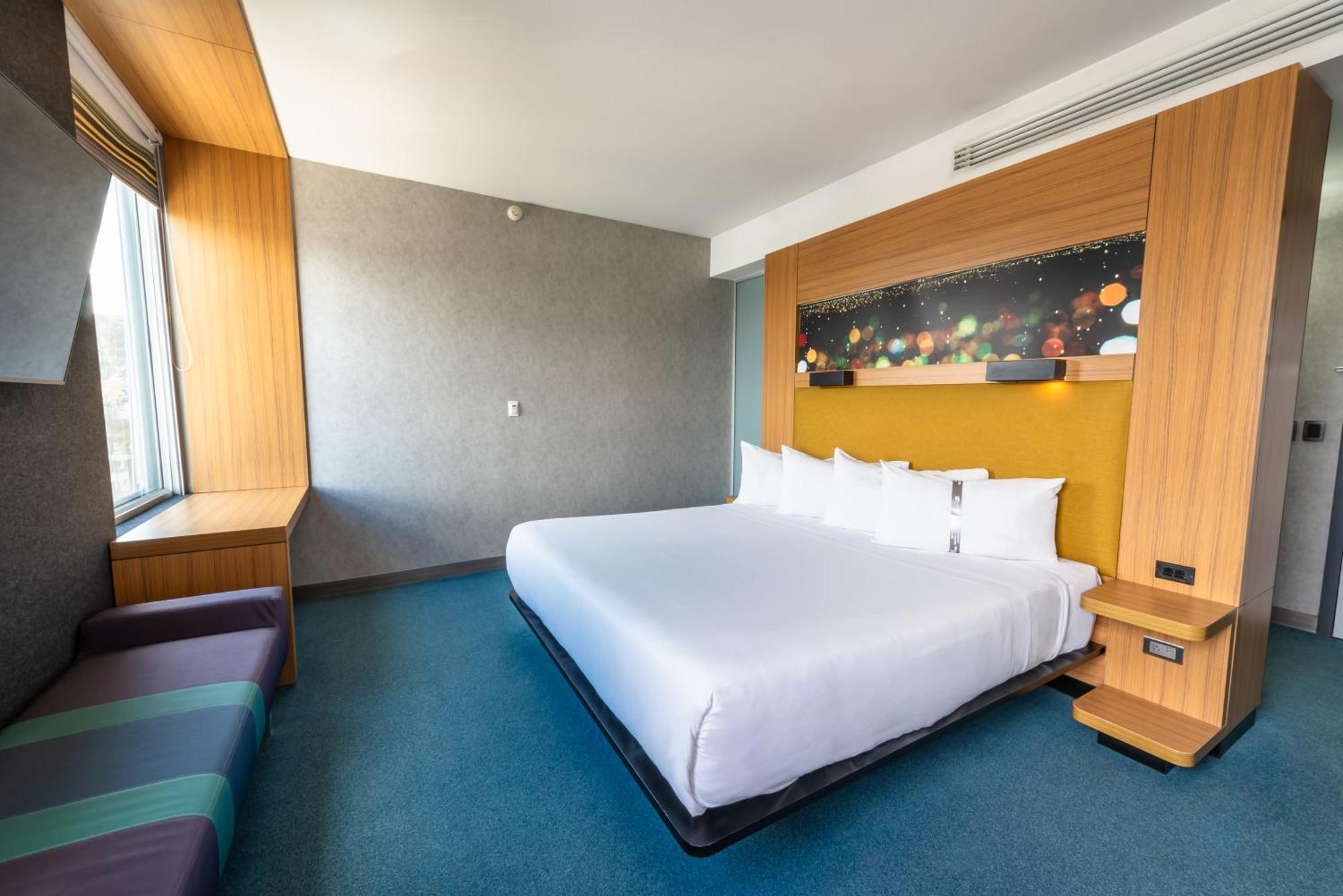 Aloft Airport Hotel Bogotá
