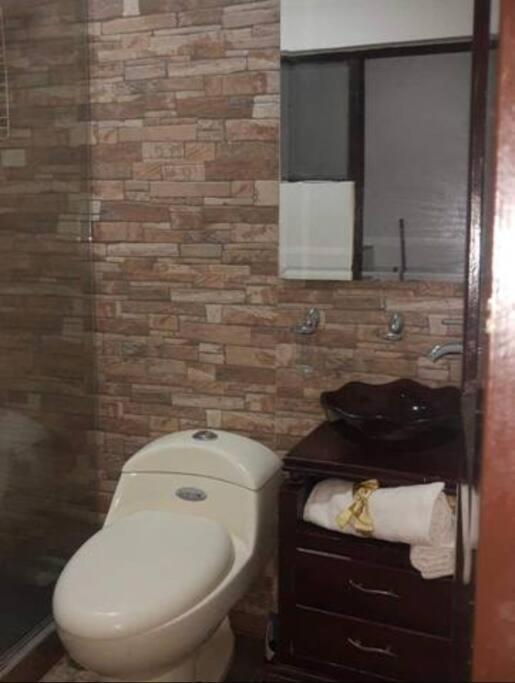 Mi Casa, Ahora Tu Casa * Bogotá