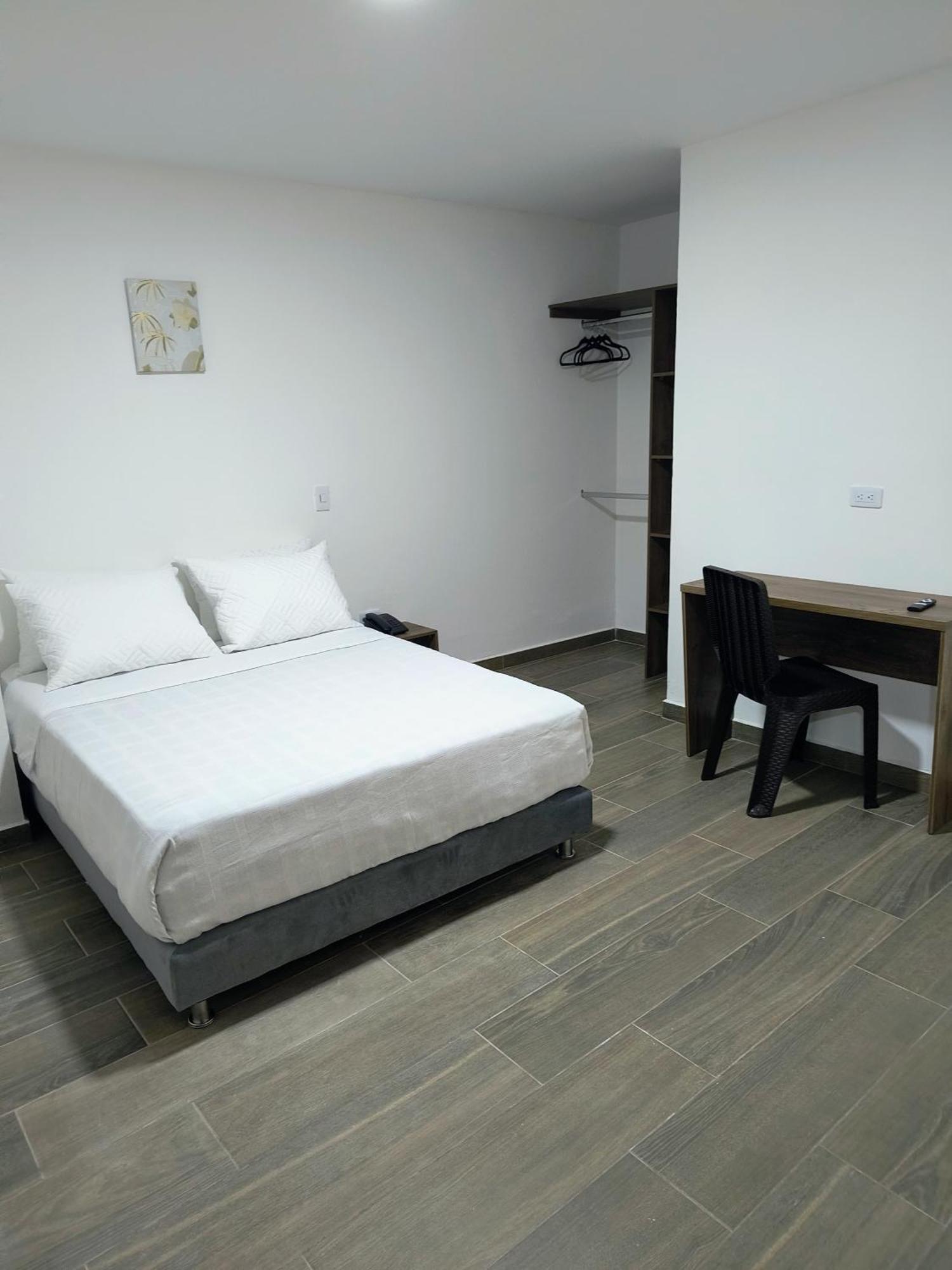 Xliving Host And Hotel 3*