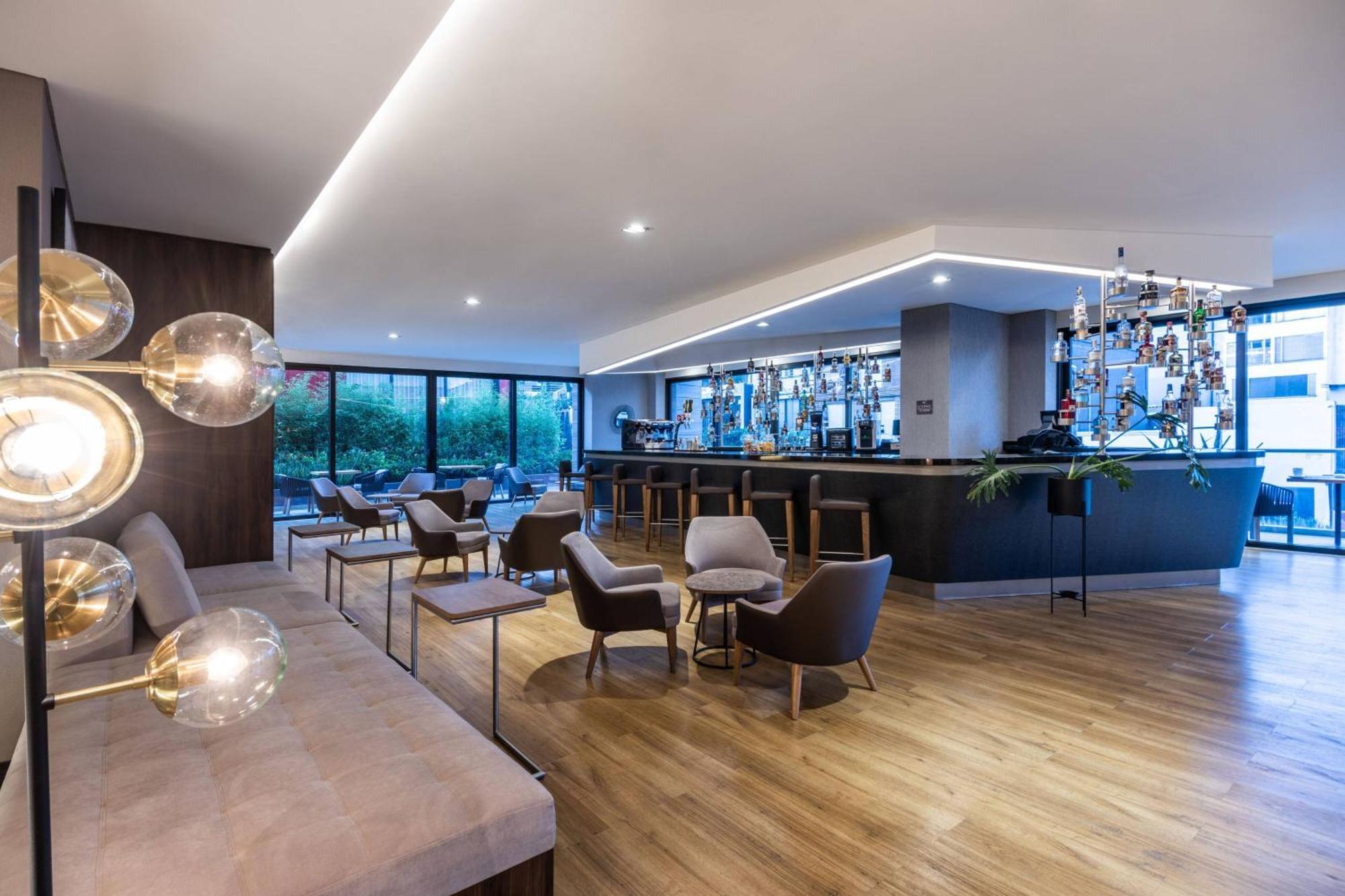 Ac By Marriott Zona T