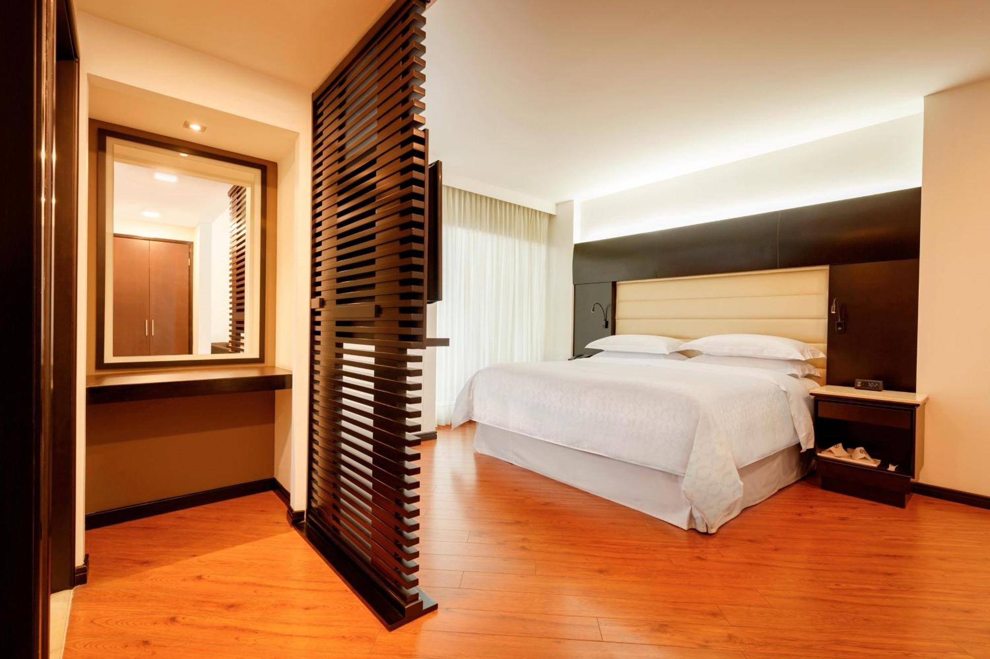 Sheraton Hotel