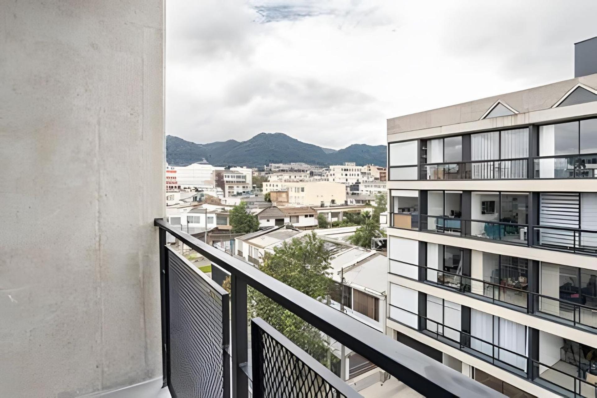 Apartamento Cerca A La Embajada Us Y Al Movistar Arena Apartment