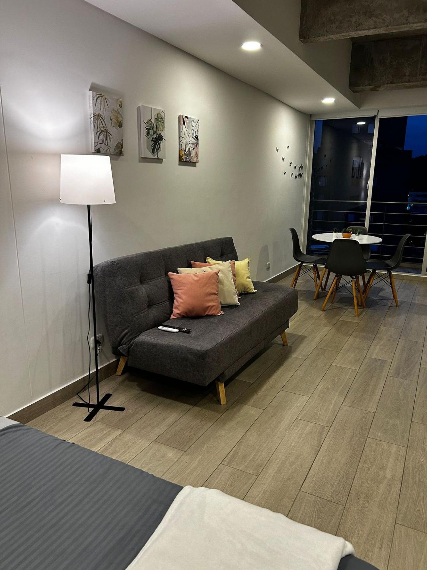 Precioso Loft Moderno En Centro Internacional 721