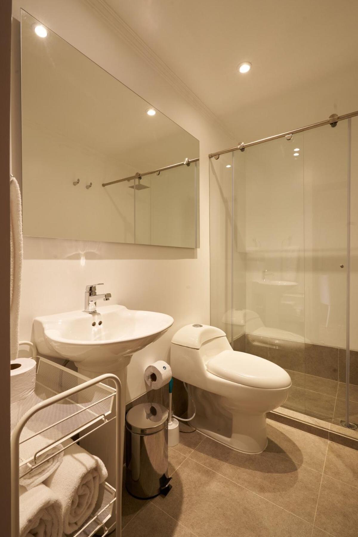 Trendy Living In Zona G 104 Apartamento