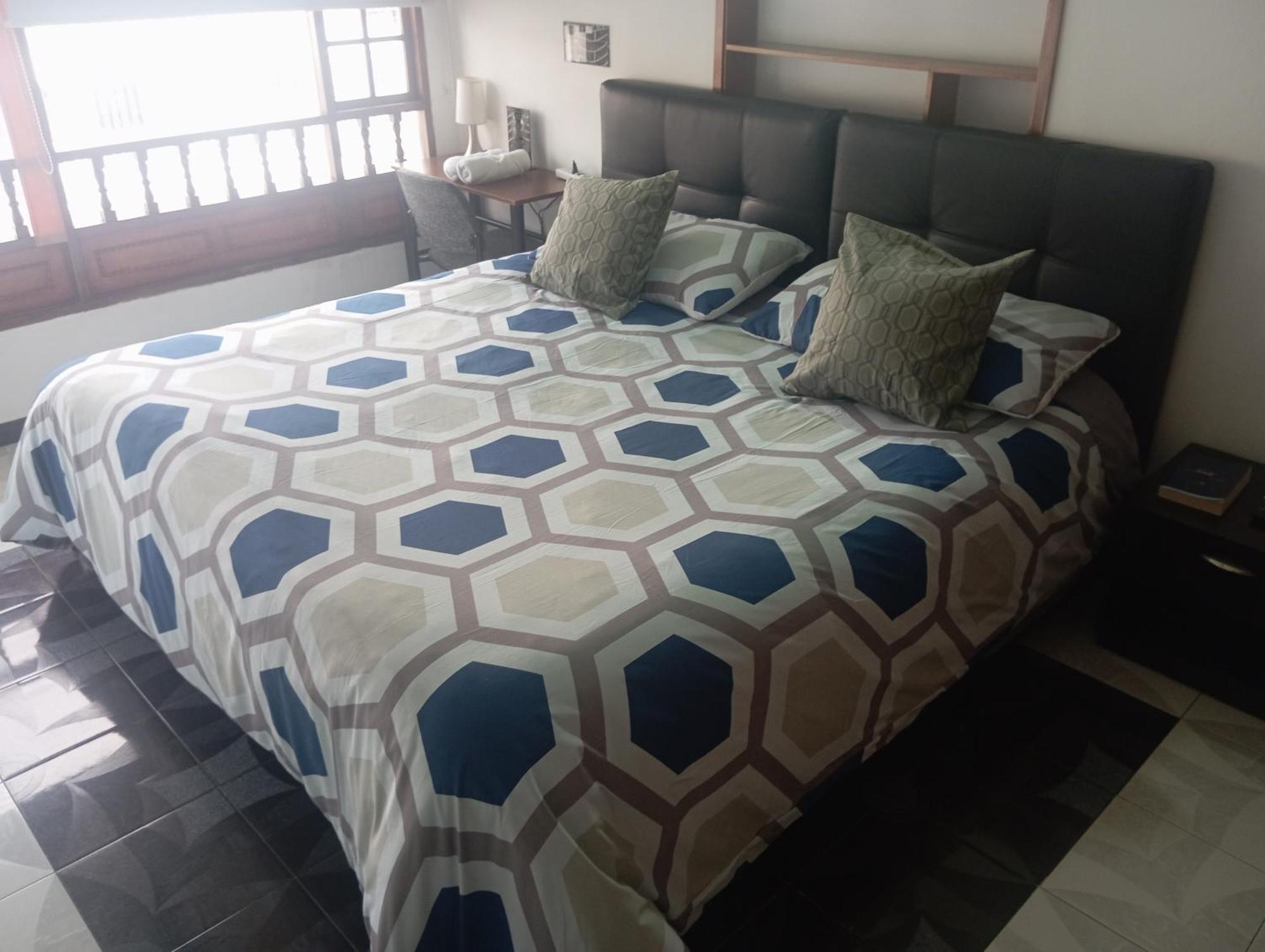 Hotel Mendoza Boutique - Cerca Aeropuerto El Dorado 3*