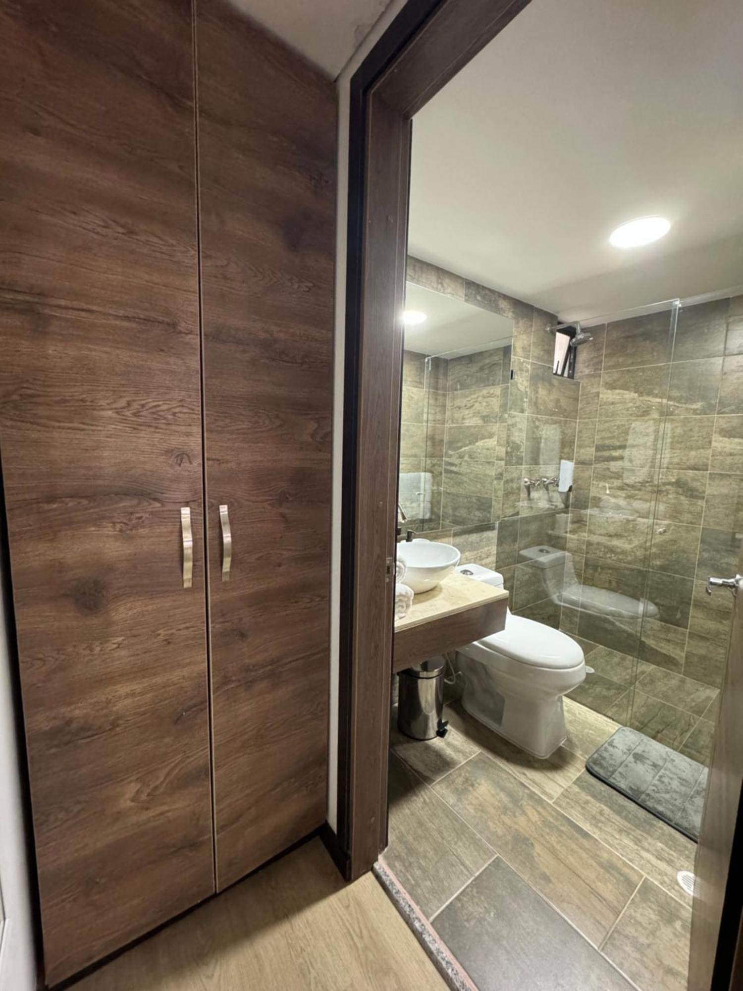 Wlh Gold Hotel 4*