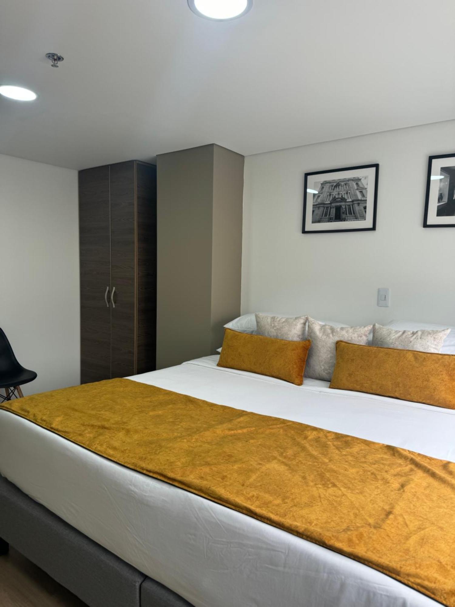 Wlh Gold Hotel Bogotá