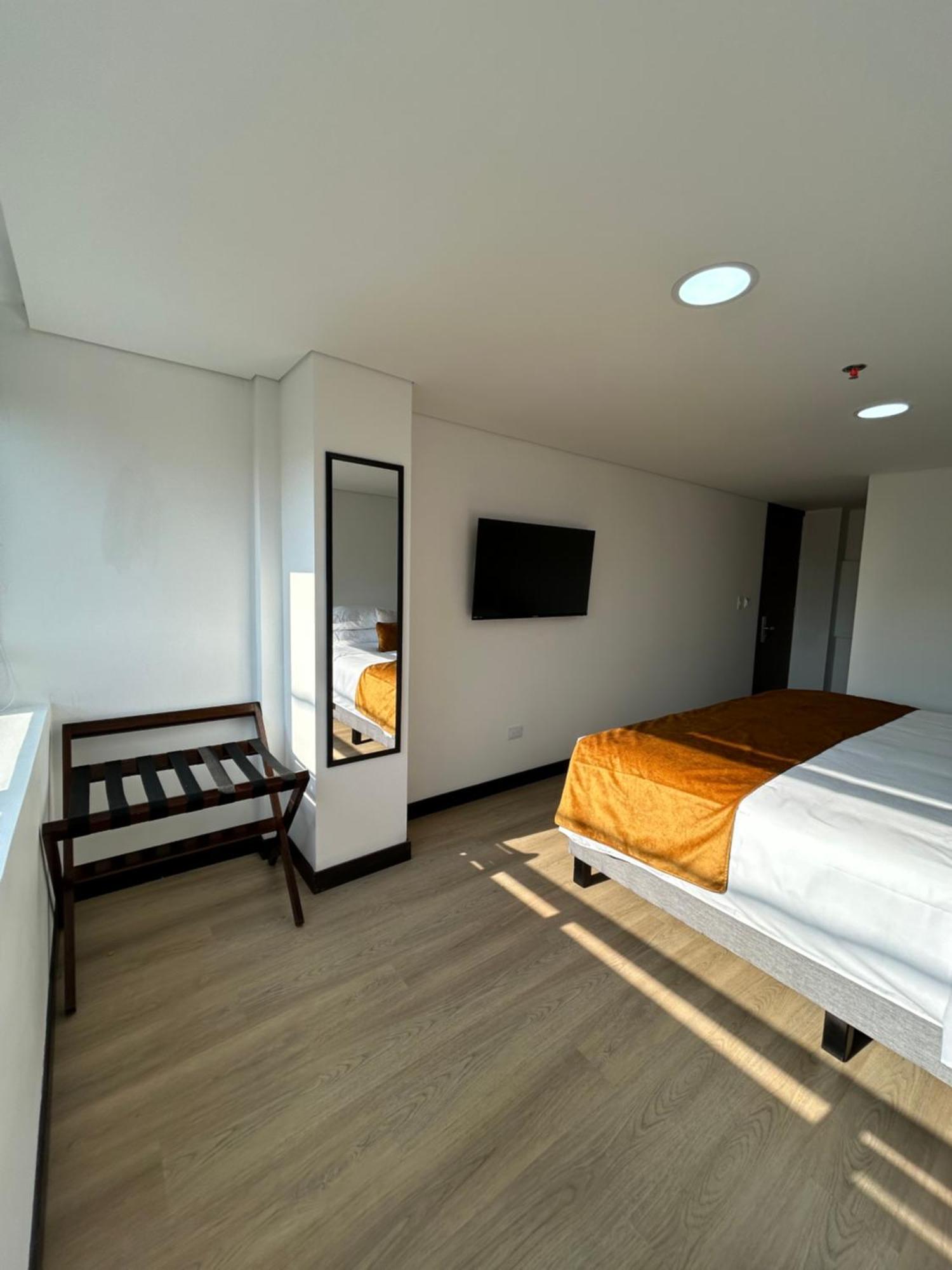 Wlh Gold Hotel Bogotá