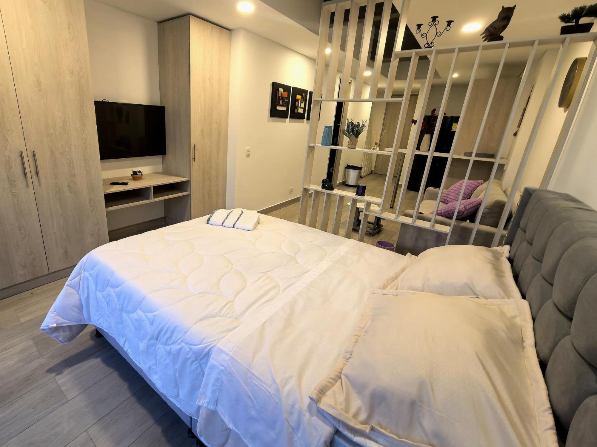 Moderno En Chapinero, Cerca De Candelaria Y Monserrate Apartamento *