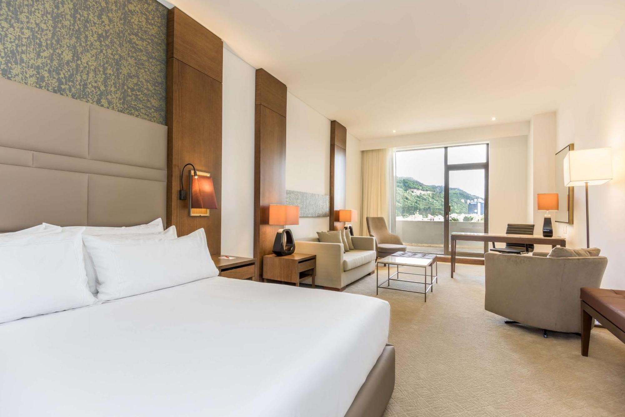Nh Collection Royal Teleport Hotel