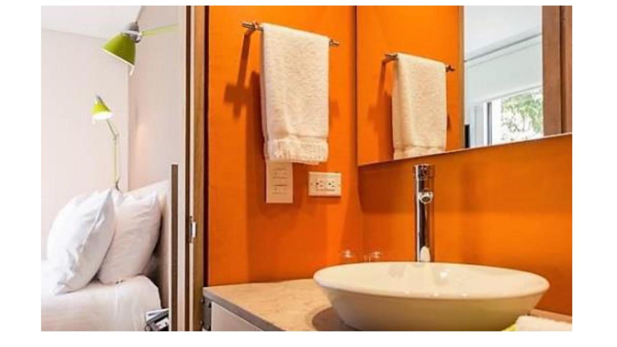 Mika Hotel 3*