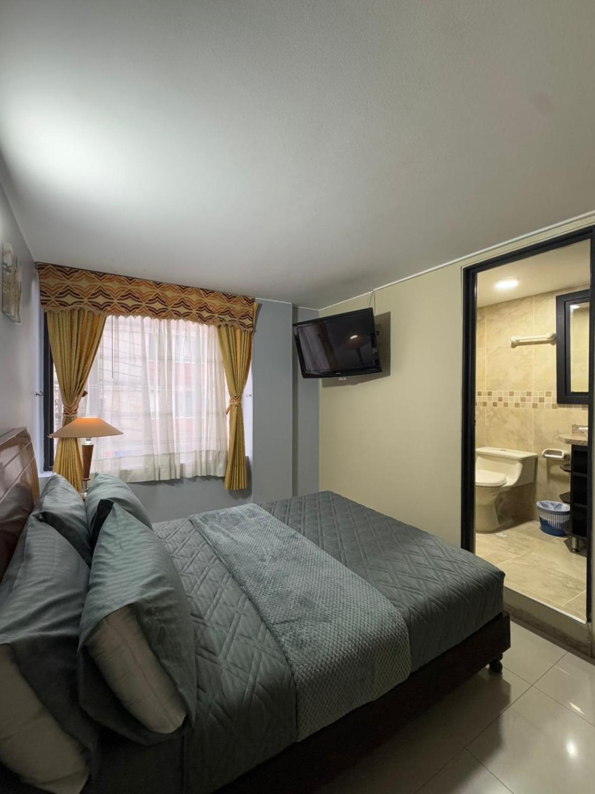 Hostelfc Marly Pensión Bogotá
