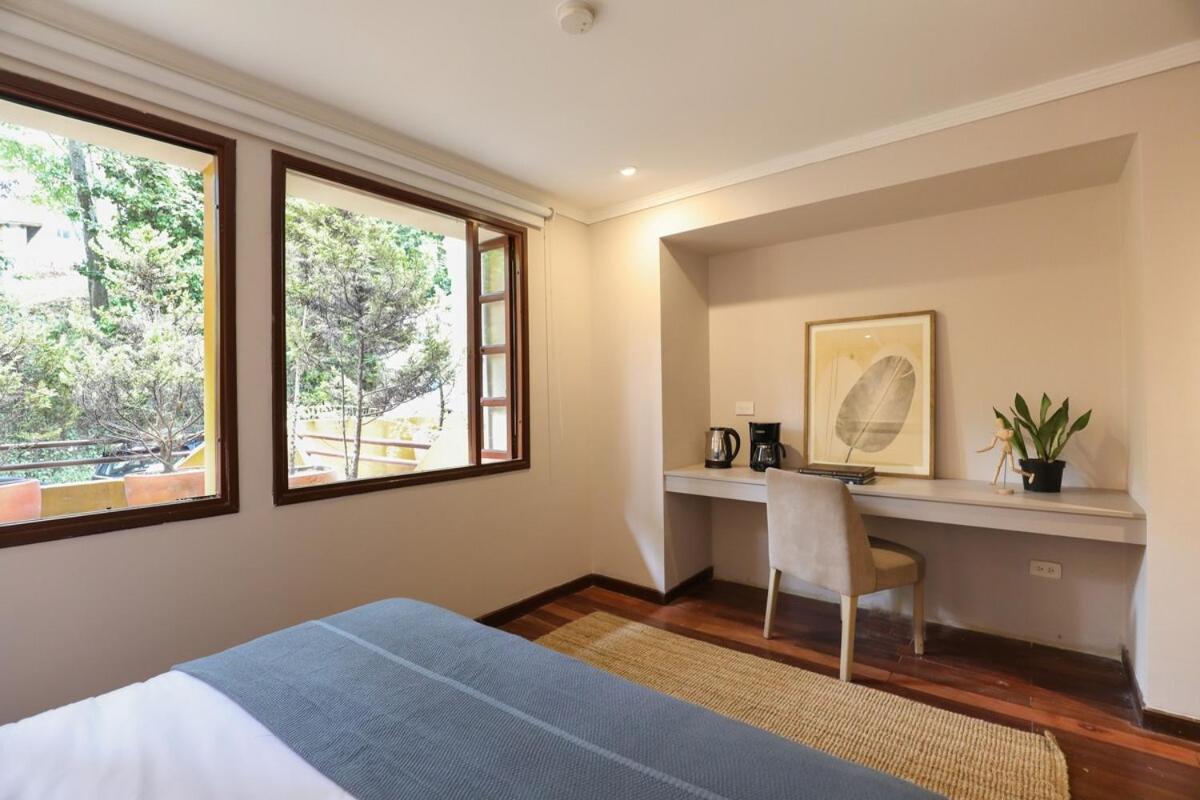 Stylish Retreat In Zona G Comfort Awaits 204