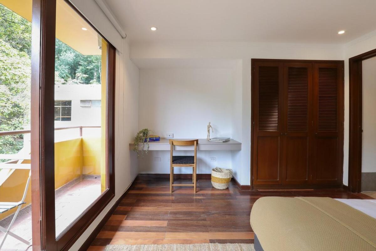 Apartamento Urban Charm Your Zona G Escape Awaits 501 Bogotá