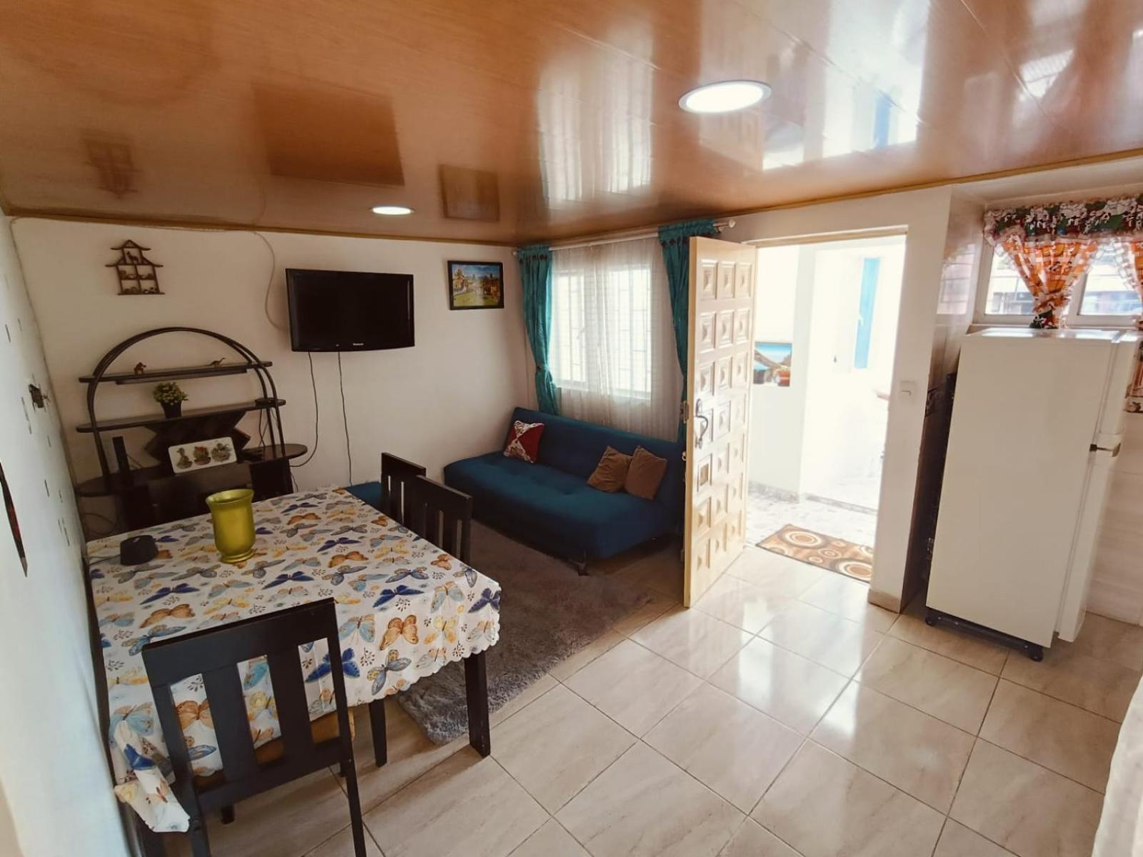 Apartamento Familiar, Cerca Al Aeropuerto *
