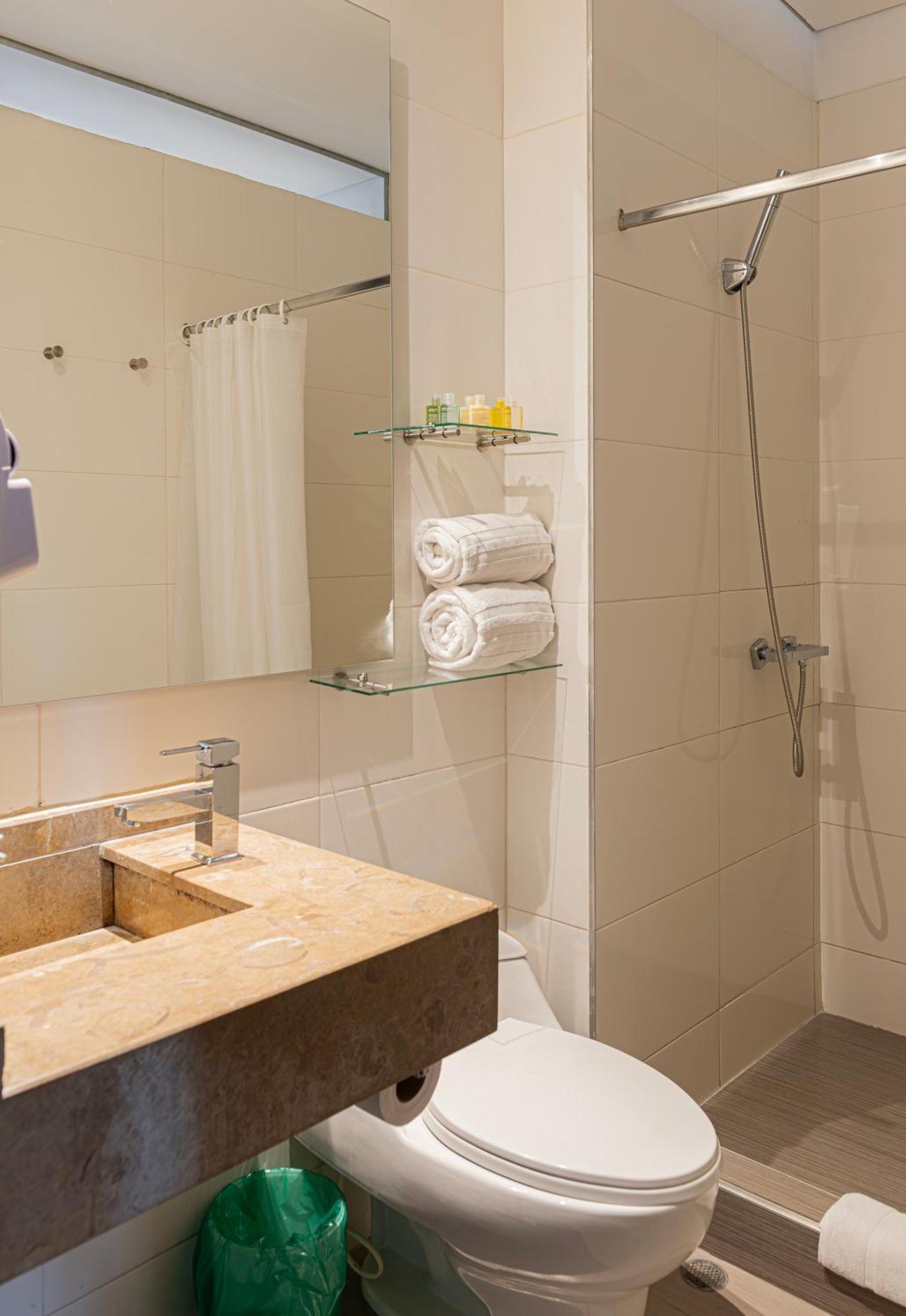 Viaggio 617 Hotel 4*