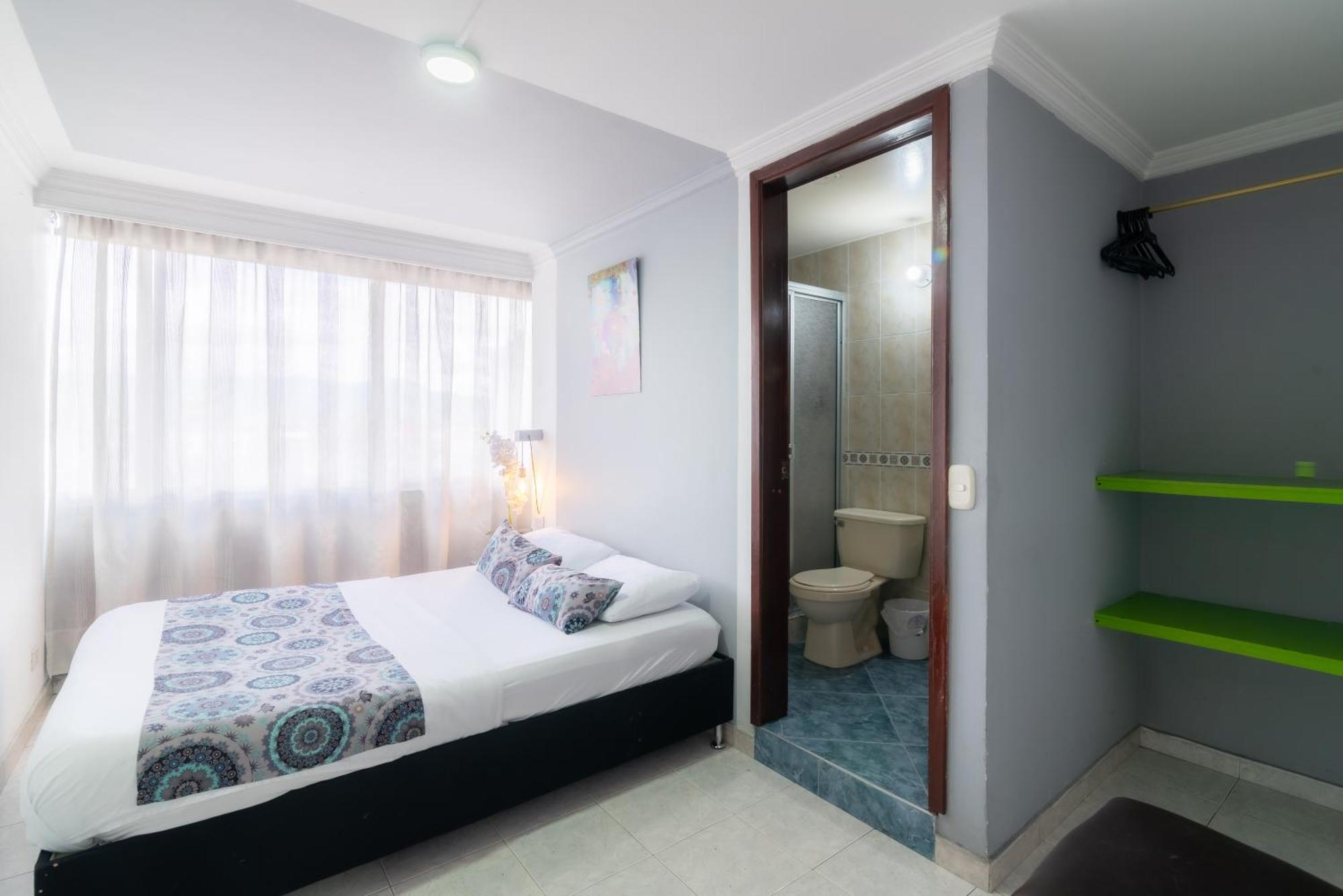 Hotel Elegant 2*