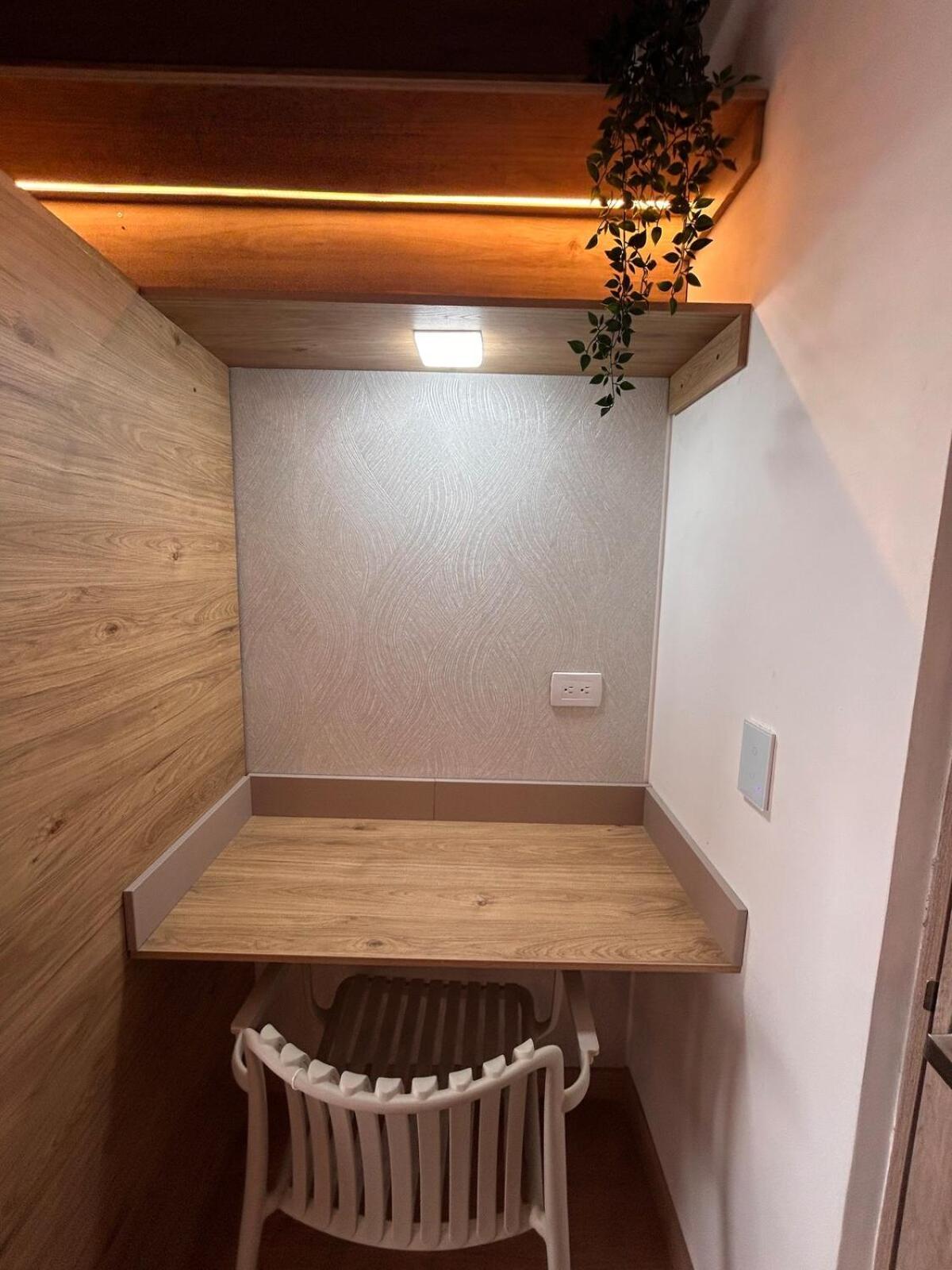 Business Calle 100 By Tsi Management Bogotá