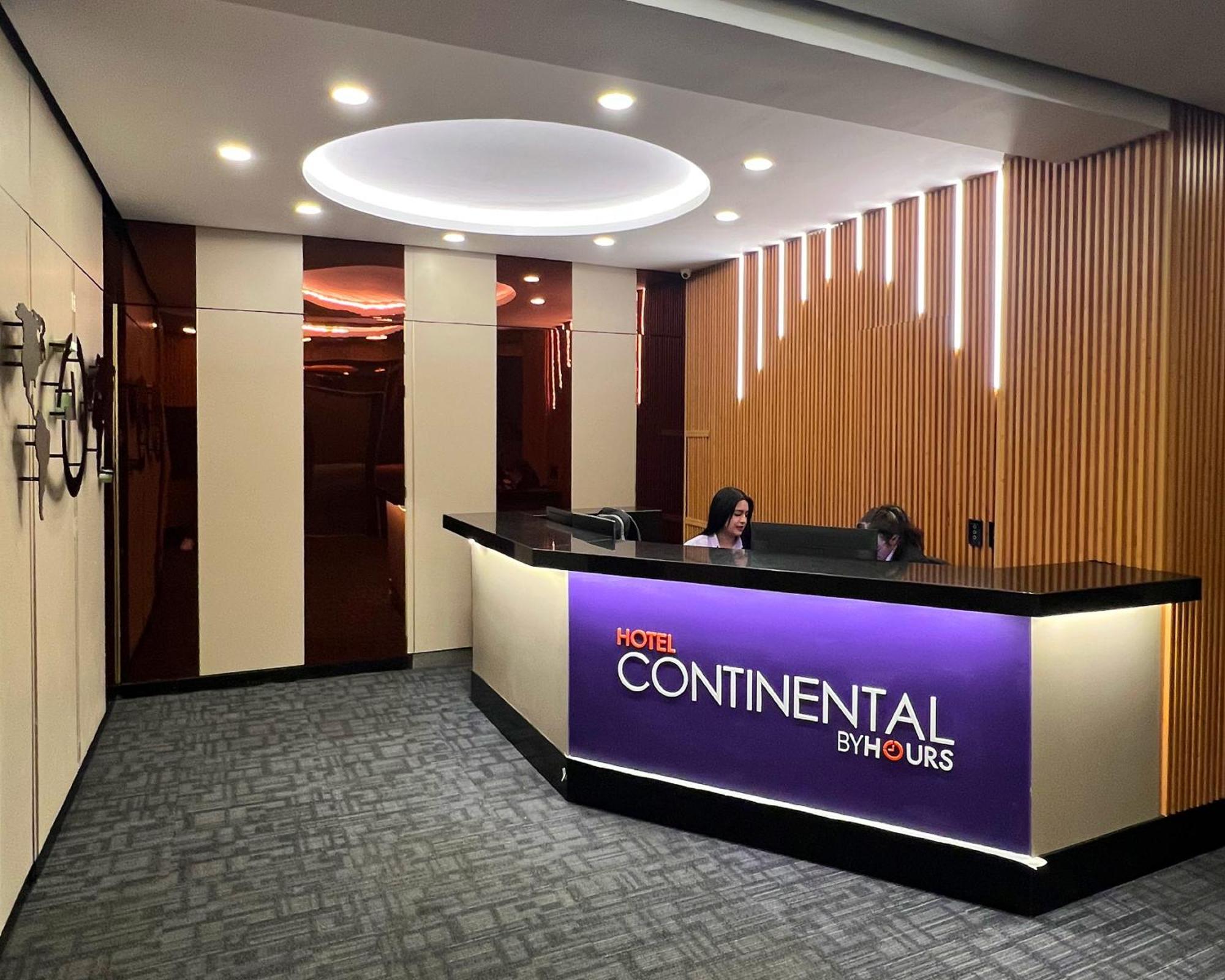 Continental Byhours 3*