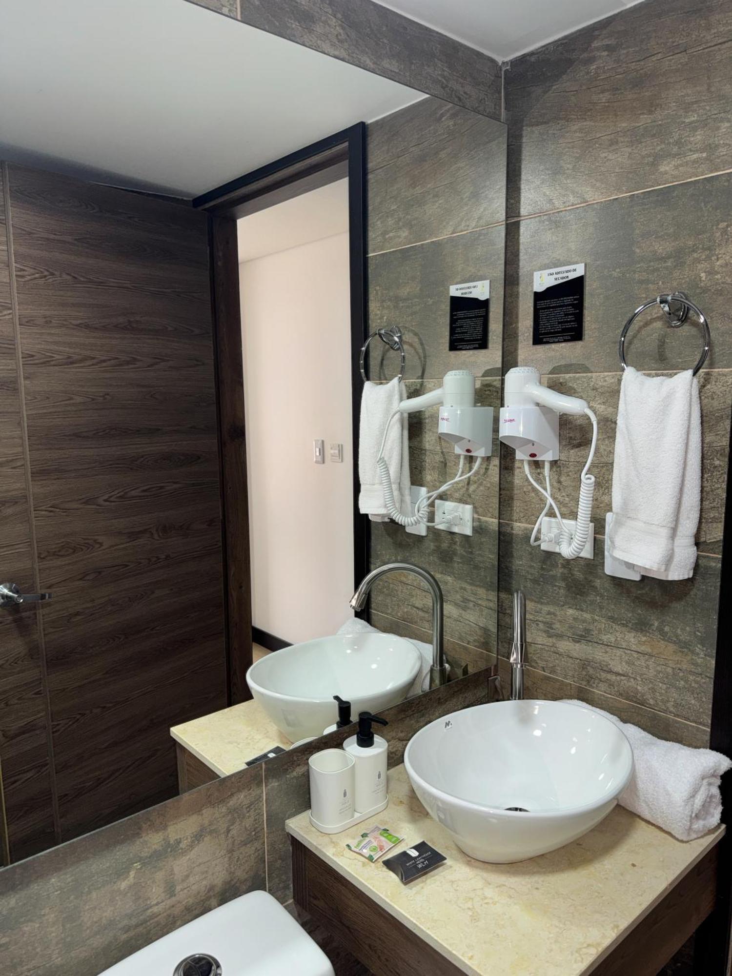 Hotel Wlh Gold 4*