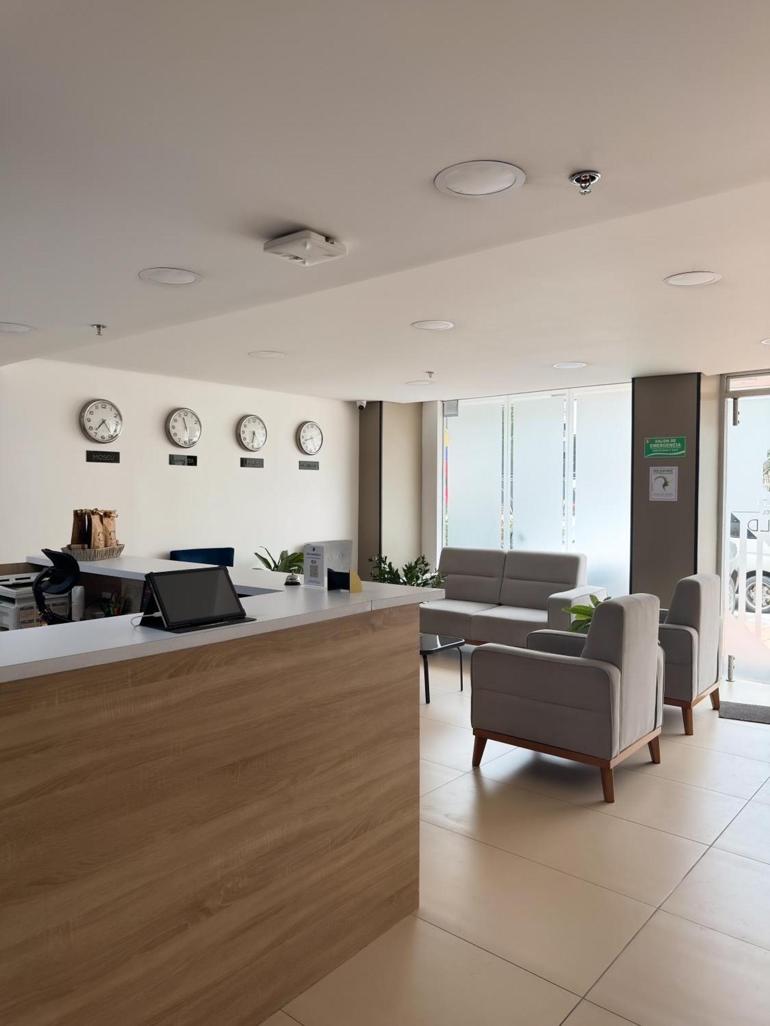 Wlh Gold Hotel 4*