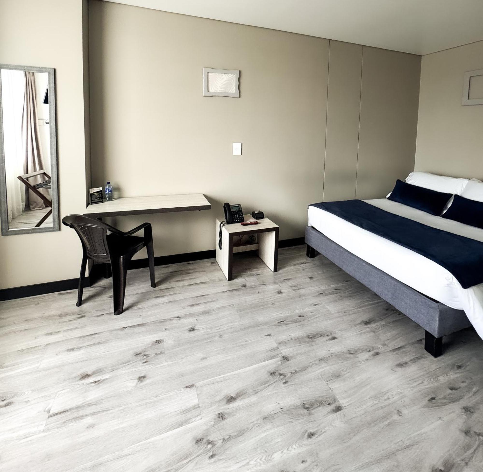 Hotel Wlh Silver Corferias