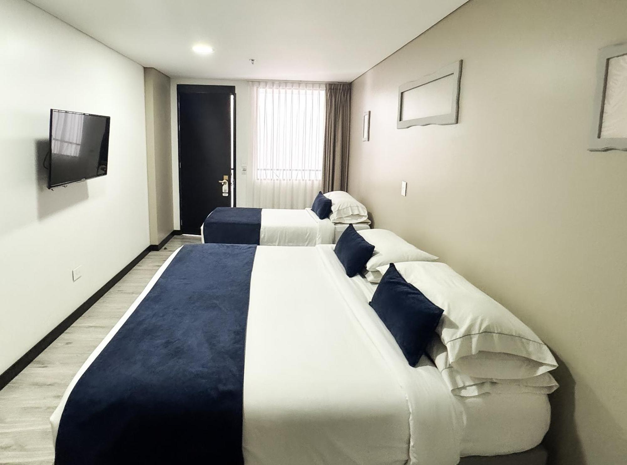 Hotel Wlh Silver Corferias Bogotá