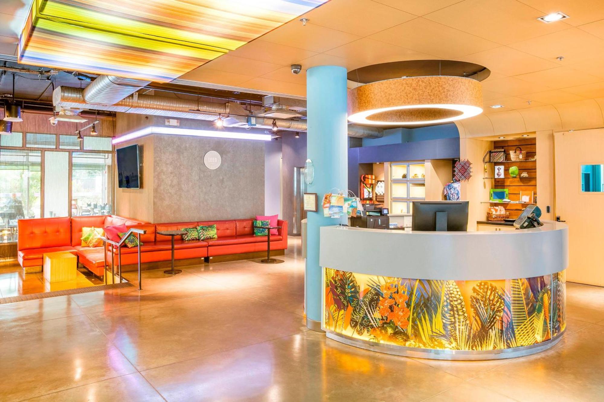 Aloft Airport 4* Bogotá