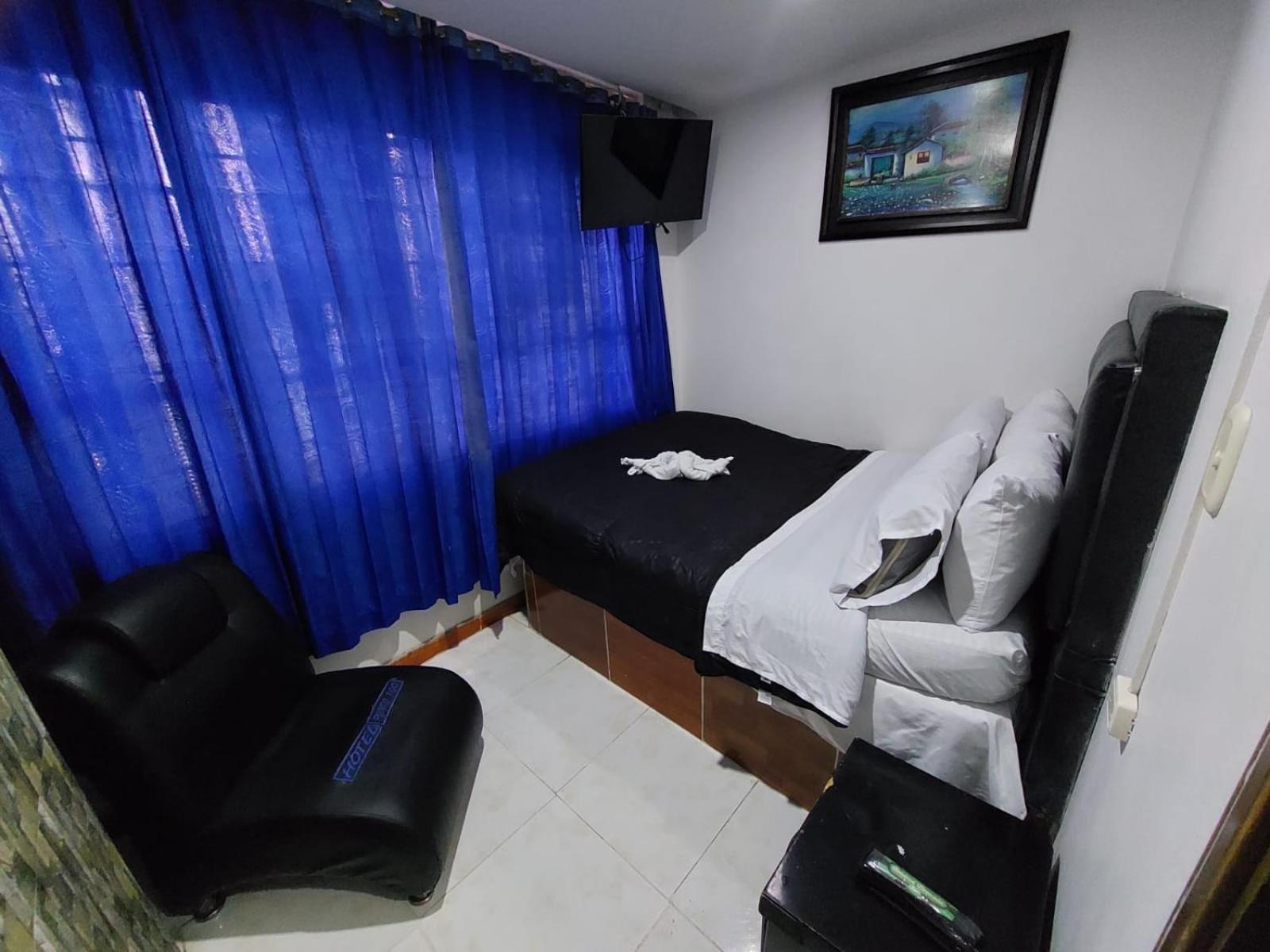 Punto 100 Hotel