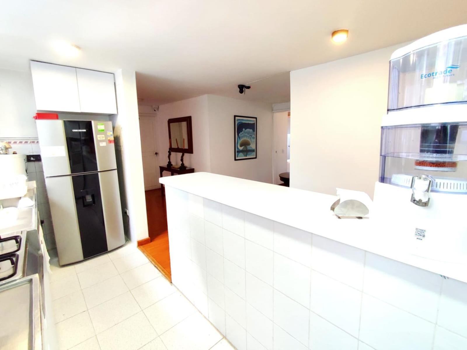 Habitación en casa particular Unicentro Baño Y Balcón Privado Independiente *