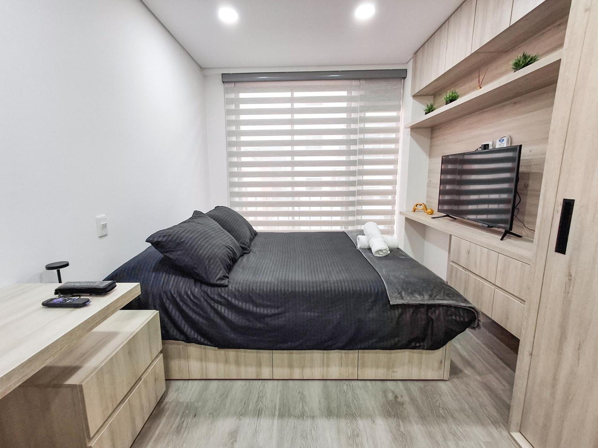 Apartamento En - Wifi 600mb - La Castellana
