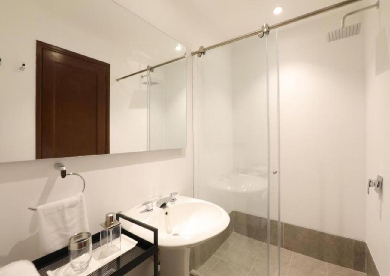 Apartamento Trendy Living In Zona G 104 *