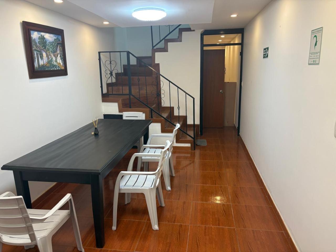 Dorado - 301 Cerca Al Aeropuerto El Dorado Habitación en casa particular