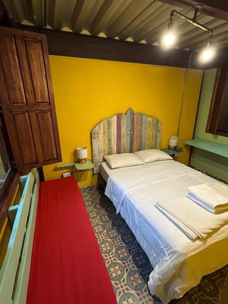 Casa Astromelia Pensión *