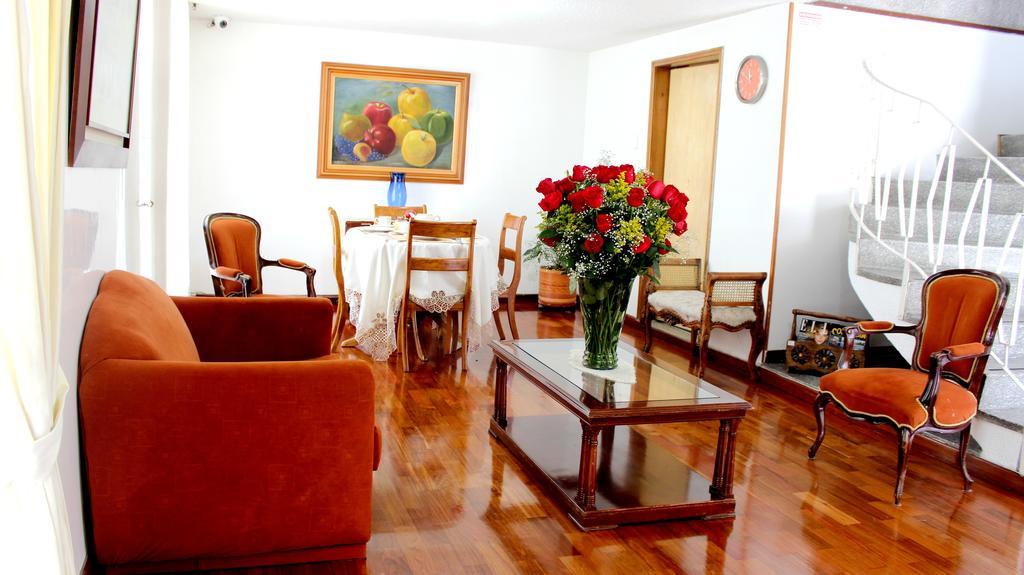 Casa Lozano Bed and breakfast 3*