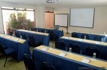 Hotel Nh Boheme Royal 4*