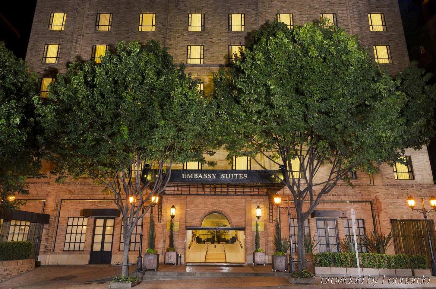 Embassy By Hilton - Rosales 5*