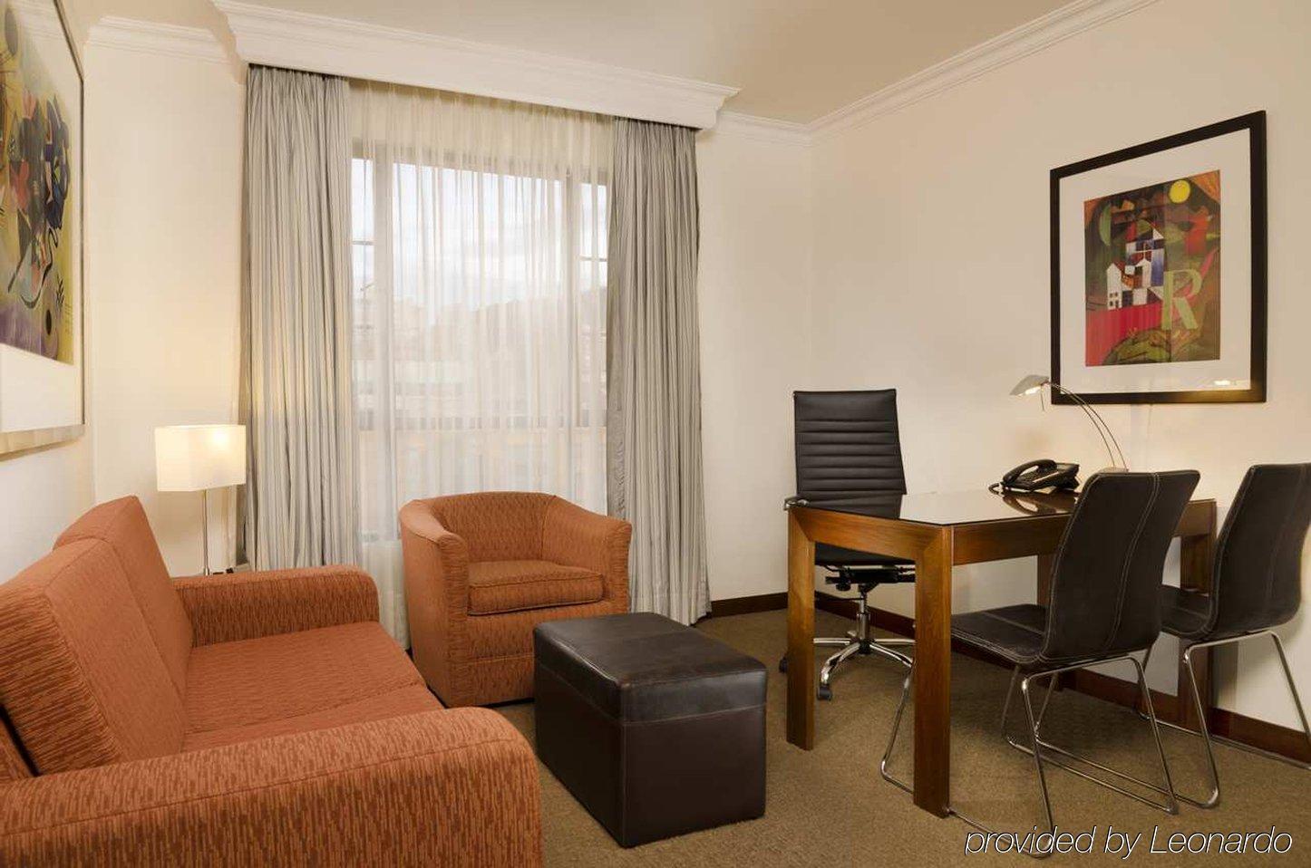 Embassy By Hilton - Rosales 5* Bogotá