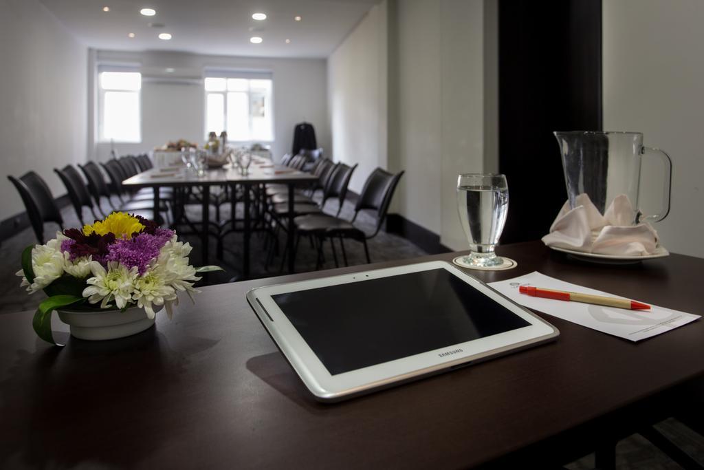 Hotel Continental Bluedoors Bogotá