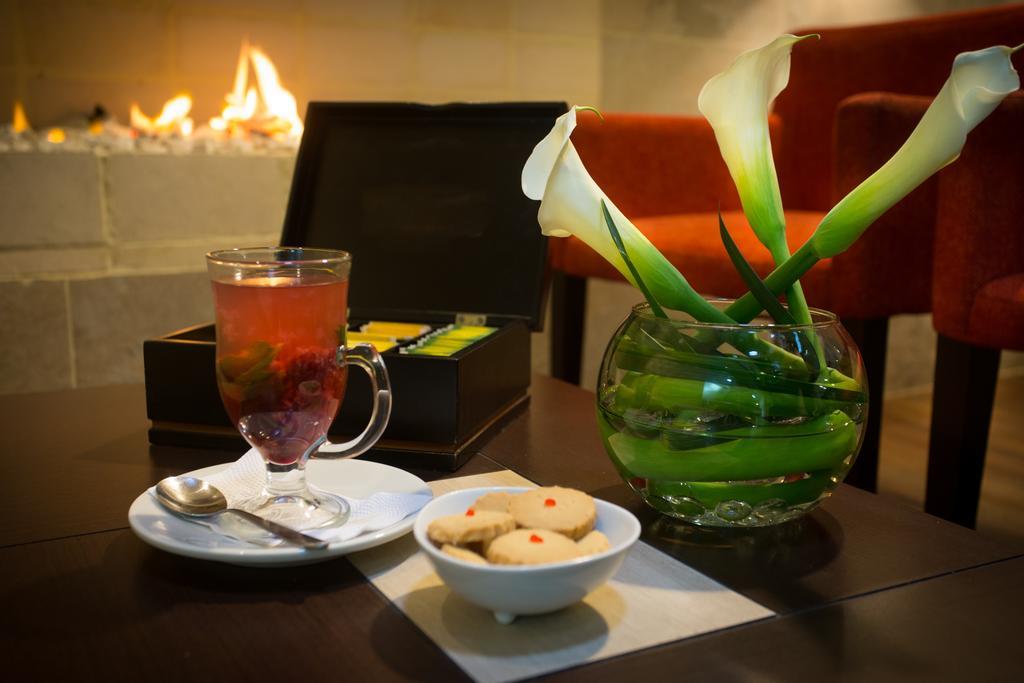 Hotel Continental Bluedoors 4*