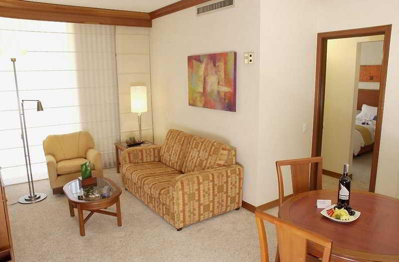 Hotel Nh Collection Andino Royal 5*