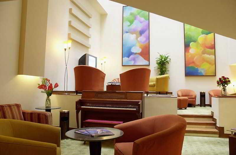 Hotel Nh Boheme Royal