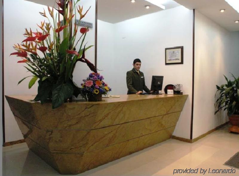 Platinum Hotel