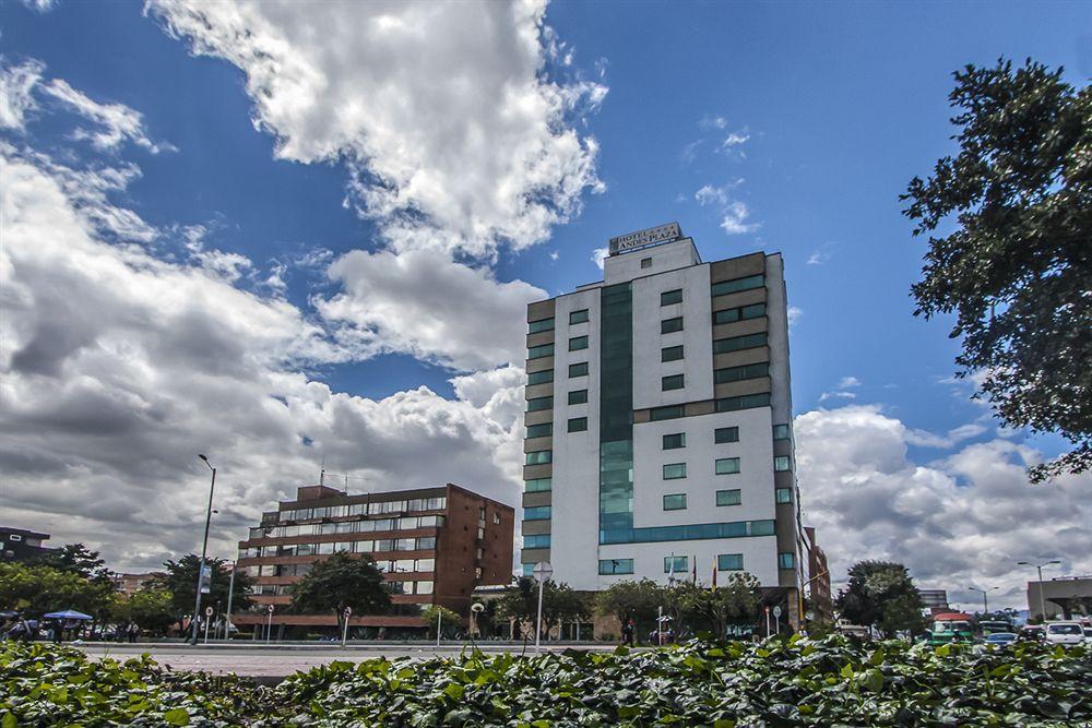 Andes Plaza